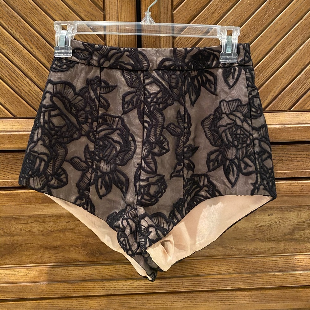 Stylestalker | Floral night fever shorts